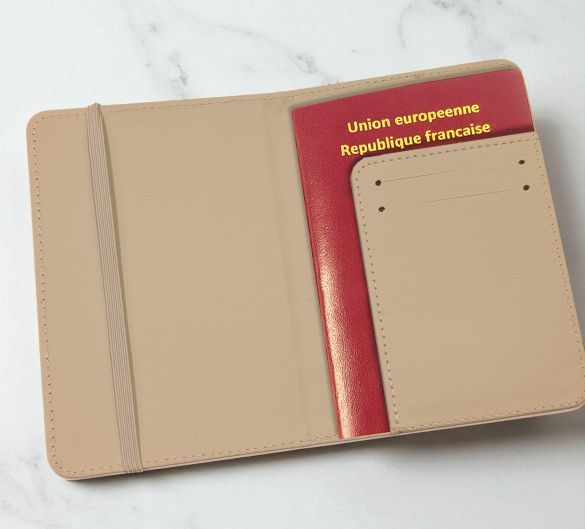 Protège passeport personnalisable Sorcier